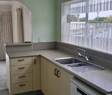 Sunny Strandon Townhouse - Photo 4