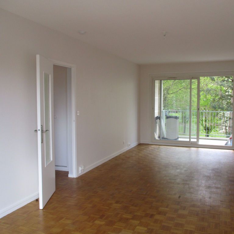 Location Appartement 3 pièces 65m² EPERNON 28230 - Photo 1