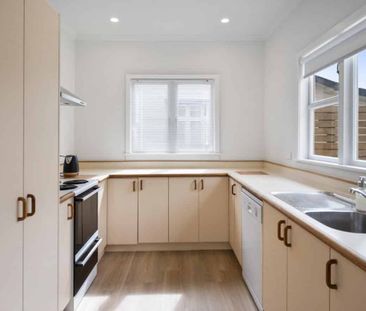 Renovated and ready to roll on Regent! - Photo 1