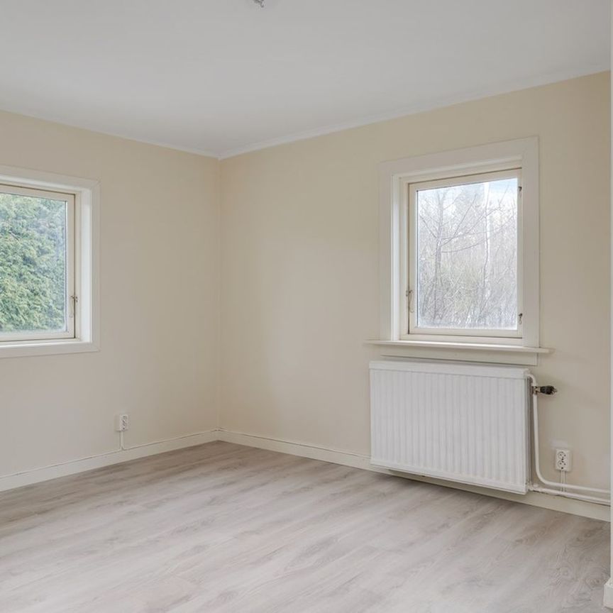 Apelvägen, Huddinge - Foto 1