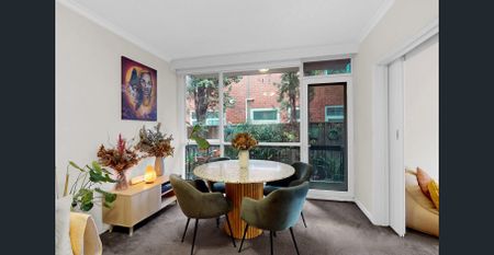 Sanctuary of Space and Style - Photo 3