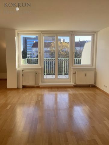 Ihr neues Zuhause - Traumhafte Dachgeschoßwohnung mit Terrasse! - Photo 2