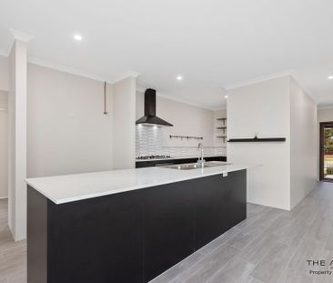 Modern 3-Bedroom Home in the Heart of Baldivis - Photo 3