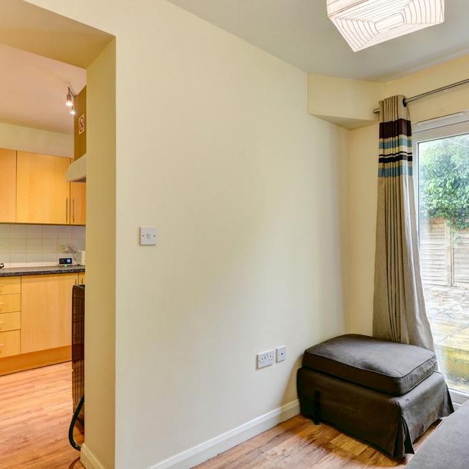 5 bedroom house to rent - Photo 1