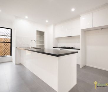 BRAND NEW, Sleek and Stylish In Central Location! - Photo 5