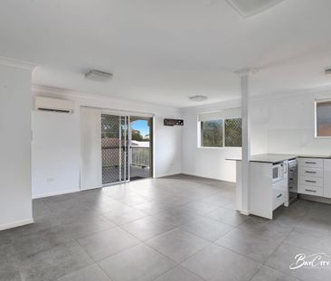 Secure Bayside LIving - Photo 3