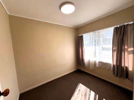 Unit 1, 35 Driver Road, Mangere East, Auckland - Photo 5