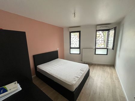 Location Appartement 2 pièces 50m² - Photo 2