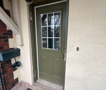 For Lease - 88 Lanark Avenue, Toronto, Ontario - Photo 5