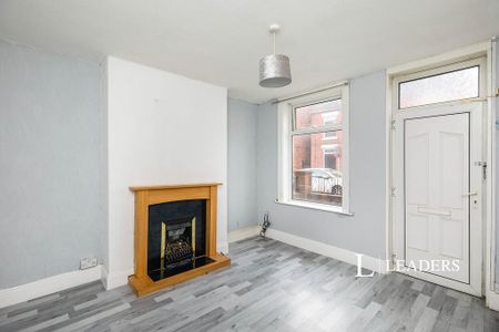 3 bedroom terraced house to rent - Photo 3