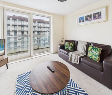 Price £1,095 pcm - Available Now - Unfurnished - Photo 4