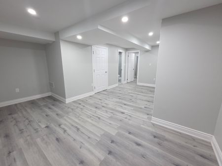 For Lease - 111 Ashridge Court Unit# Basement, Mississauga, Ontario - Photo 3