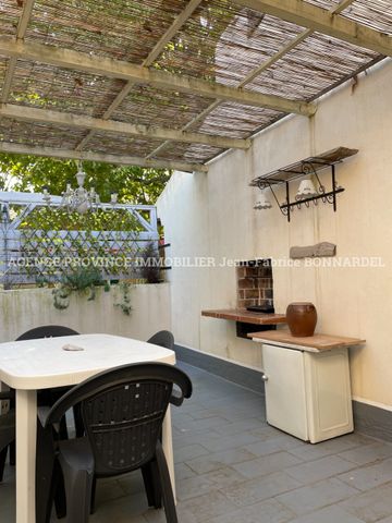 Location Appartement 3 pièces 79m² STE CECILE LES VIGNES 84290 - Photo 5