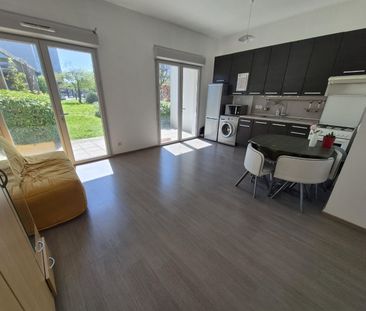 Location Appartement 1 pièce 33m² LILLE 59000 - Photo 2