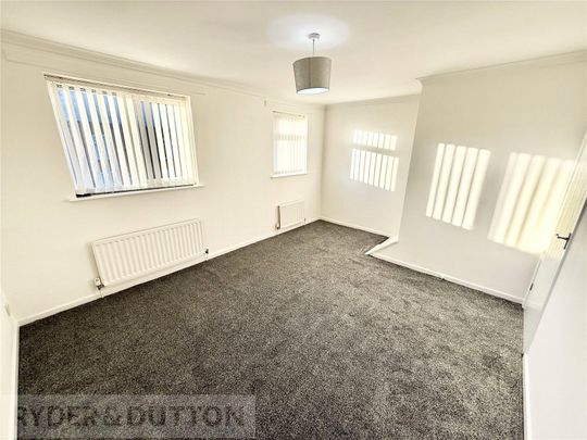 Old Road, 115, Failsworth, M35 0GD, Manchester - Photo 1