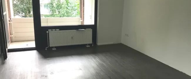 2,5 Zimmer-Wohnung mit Einbauküche und Balkon in 47198 Duisburg-Homberg/Hochheide - Foto 1
