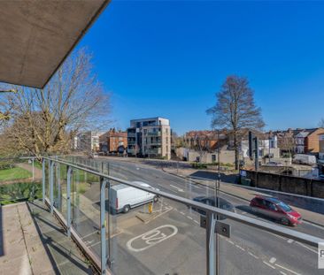 Townshend House, Rosemont Road W3 - Photo 4