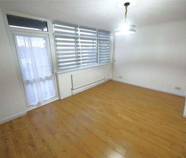 Pompadour Close, Brentwood, CM14 - Photo 4