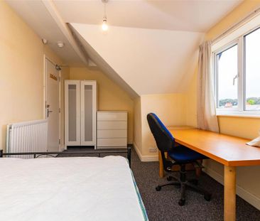 6 bedroom house to rent - Photo 1