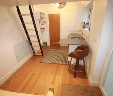 Detached house to rent - Photo 6