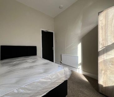 1 bedroom property to rent - Photo 2