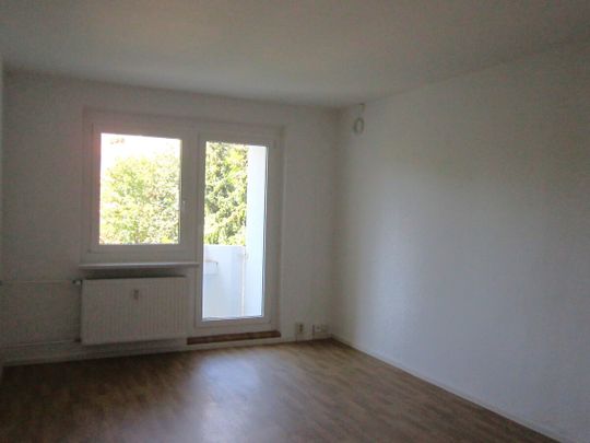 Große 4-Raum-Wohnung mit Balkon - Photo 1