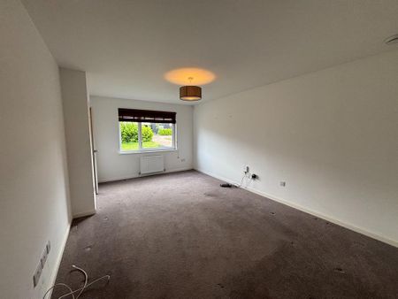4 bedroom detached house to rent - Photo 2