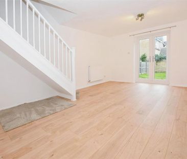 2 bedroom end of terrace house to rent - Photo 6