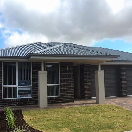 Modern Family Home- Convenient Location - Photo 4