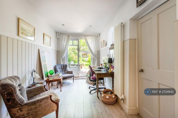 3 bedroom terraced house to rent - Photo 1