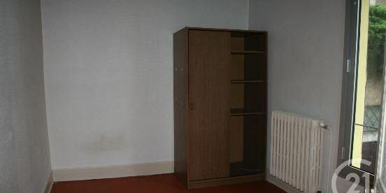 Location Appartement 1 pièce 20m² GANNAT 03800 - Photo 3