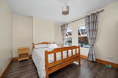 201 Dunluce Avenue, Belfast, BT9 7AX - Photo 3