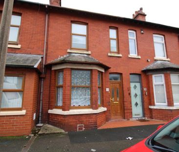 2 bedroom terraced house to rent - Photo 3