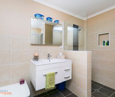 45 Jamieson Crescent, Kambah ACT 2902 - House For Rent | Domain - Photo 5