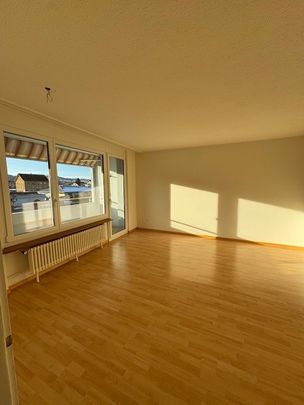 Heimelige 3-Zimmerwohnung in Reinach mit Balkon - Foto 1