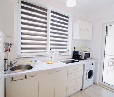 Apartament elegant de închiriat – Mamaia, zona Hotel Opera, proximi... - Fotografie 2