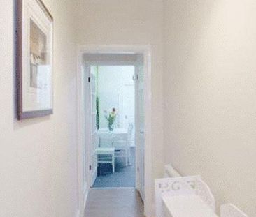 4 bedroom terraced house to rent - Photo 4