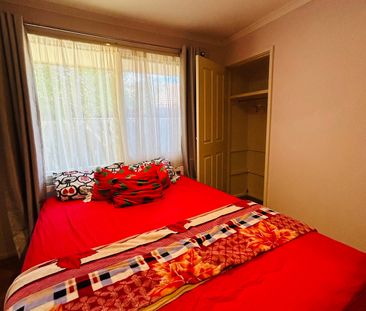 Melton South - Photo 4