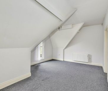 London Road, High Wycombe, Buckinghamshire,HP11 - Photo 6