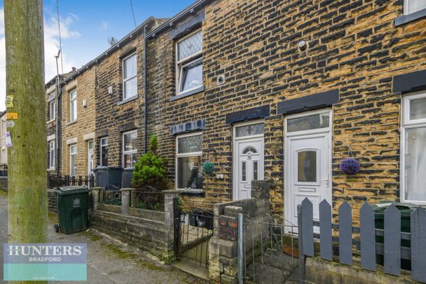 Alma Street, Sticker Lane, West Yorkshire, Bradford, BD4 - Photo 1