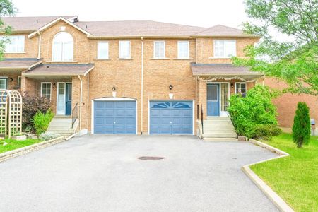 For Lease - 210 Kimono Crescent, Richmond Hill, Ontario - Photo 4