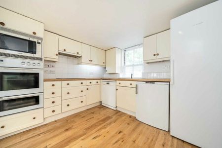 Earls Walk, Earls Walk, W8 - Photo 5