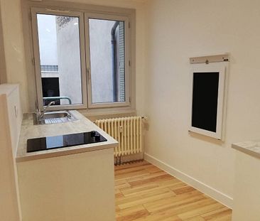 Location appartement 1 pièce 26.76 m² à Bourg-en-Bresse (01000) - Photo 3