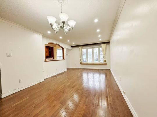 For Lease - 1028 Blairholm Avenue, Mississauga, Ontario - Photo 1