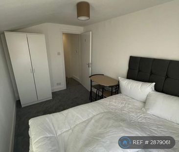1 bedroom in a house share to rent - Photo 6