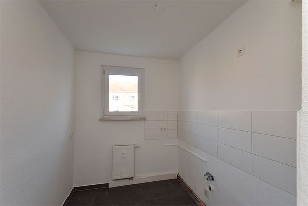 3-Raum-Wohnung Paul-Suhr-Straße 49b - Photo 1