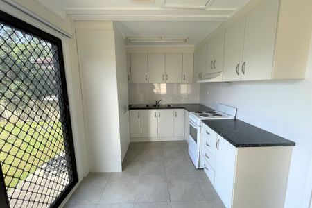 Modern Comfort and Convenience in this 3 Bedroom Gem - Photo 3