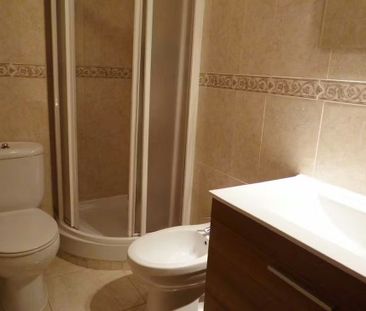 Calle Hortensia, Getafe, Community of Madrid 28903 - Photo 4