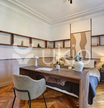 Appartement • Elysées-Madeleine - Photo 4