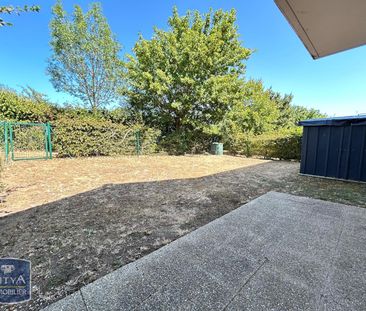 Location Appartement 3 pièces 64m² FONTENAY LE COMTE 85200 - Photo 1